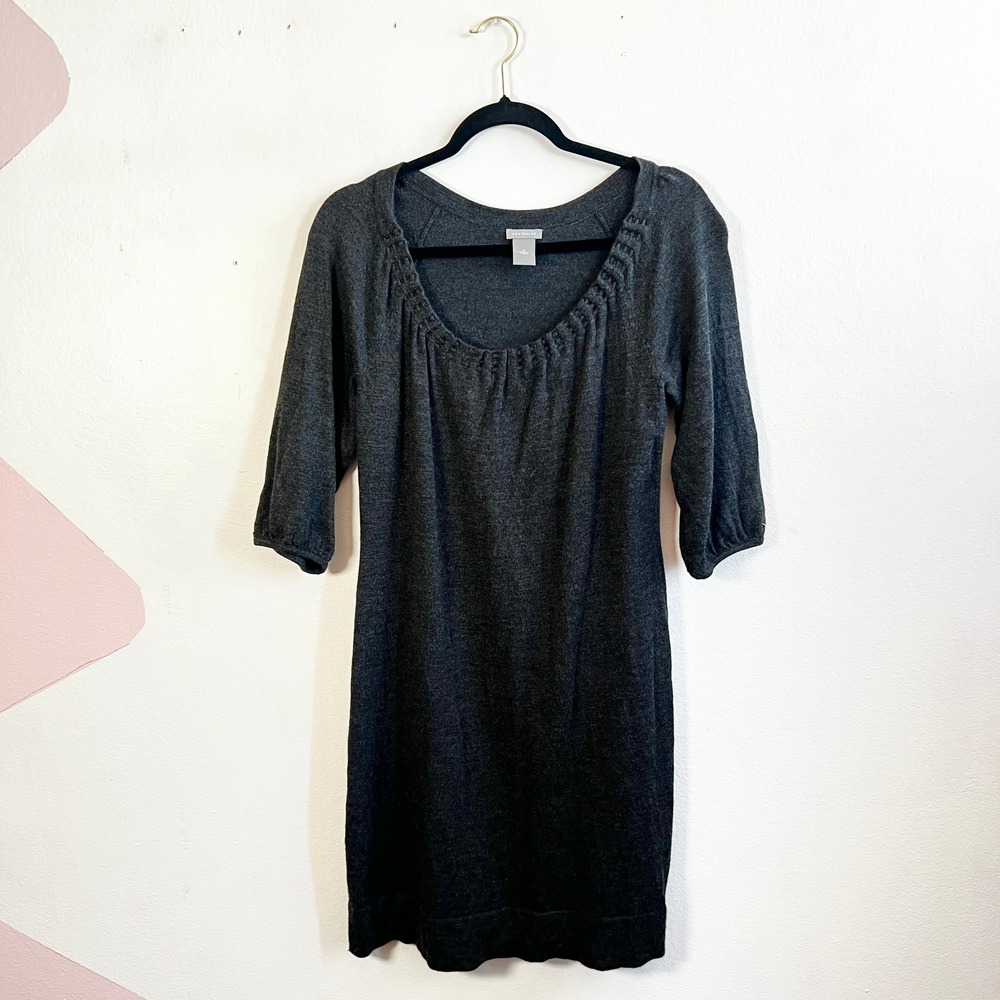 Ann Taylor Merino Wool Blend Sweater Dress Size Medium Gray Casual Quite Luxury‎